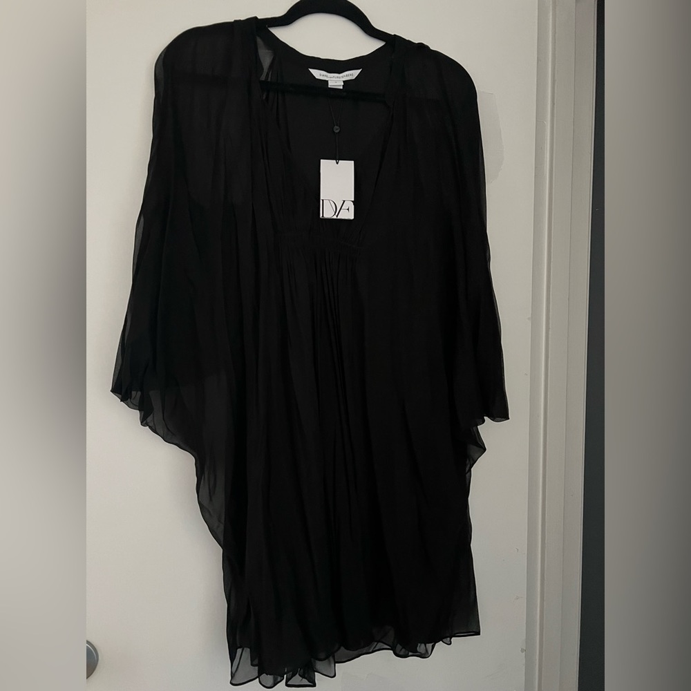 Diane Von Furstenberg Womens Black Fleurette 100% Silk Dress Size 6 NWT